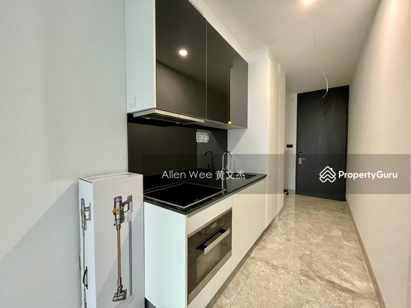 For Rent - Martin Modern