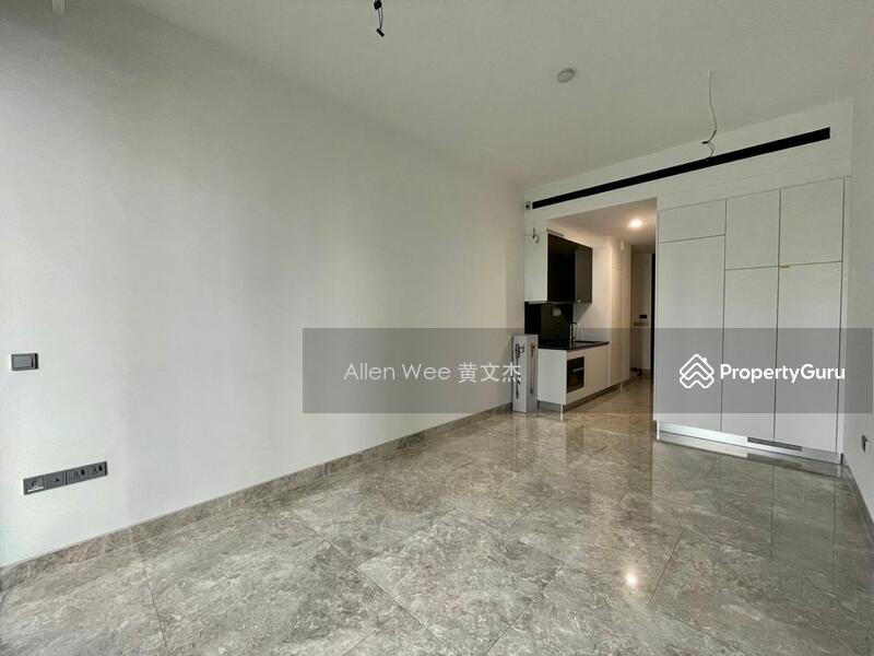 For Rent - Martin Modern