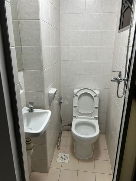 For Rent - The Florida