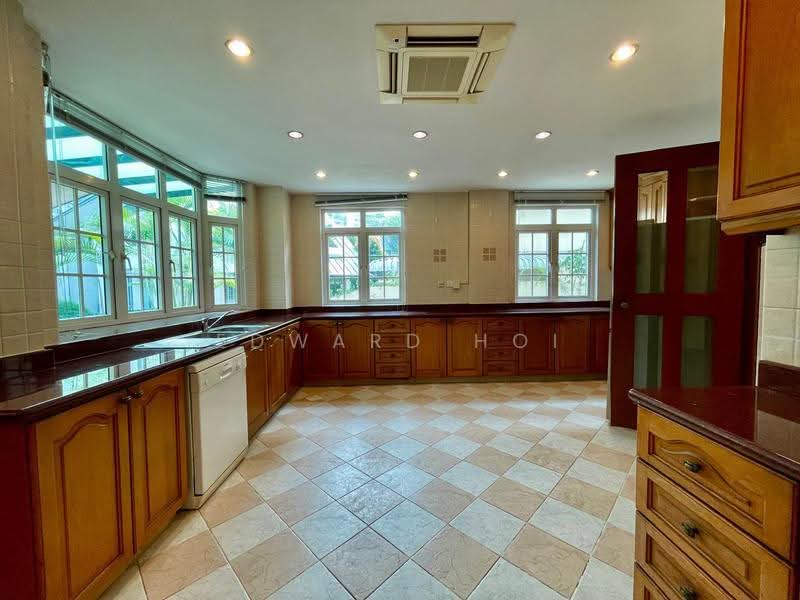 Melrose Drive, Melrose Drive, Macpherson / Potong Pasir, 6 Bedrooms, 4,700 sqft, Detached House For Rent, by Edward Hoi, 23641207 - Kitchen - PropertyGuru.com.sg