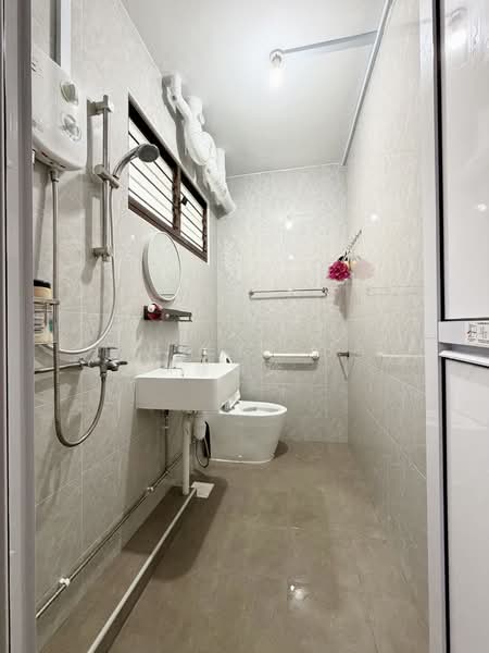 566 Pasir Ris Street 51, 566 Pasir Ris Street 51, 4 Bedrooms, 1,313 sqft, HDB Flat For Rent, by Ashley Chai 蔡忝玲, 23641725 - PropertyGuru.com.sg