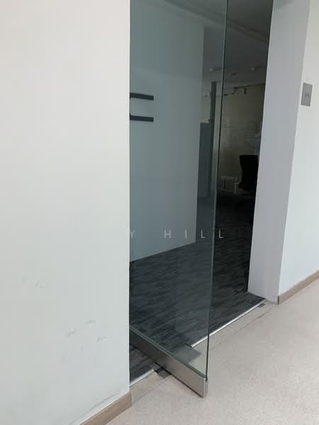 15 Scotts, 15 Scotts Road, 667 sqft, Office For Rent, by May Hill, 23643219 - CommercialGuru.com.sg