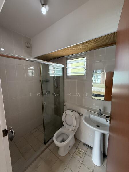For Rent - 782D Woodlands Crescent