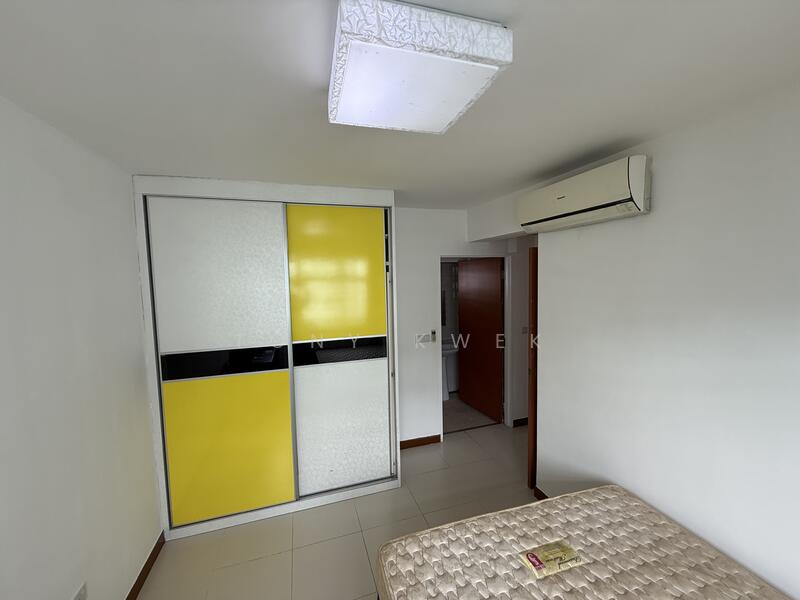 For Rent - 782D Woodlands Crescent