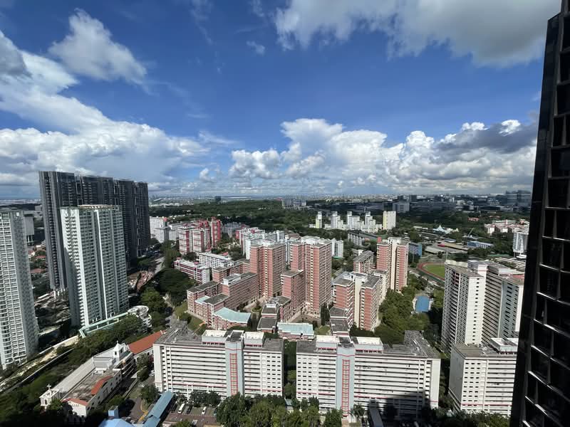 Commonwealth Towers, 230 Commonwealth Avenue, 2 Bedrooms, 797 sqft, Condominium For Rent, by Gina Tng, 23644637 - PropertyGuru.com.sg
