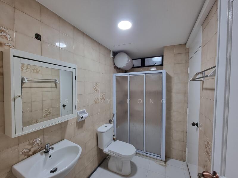 Loyang Valley, 222 Loyang Avenue, 5 Bedrooms, 3,500 sqft, Condominium For Rent, by Sally Kong, 23648439 - PropertyGuru.com.sg