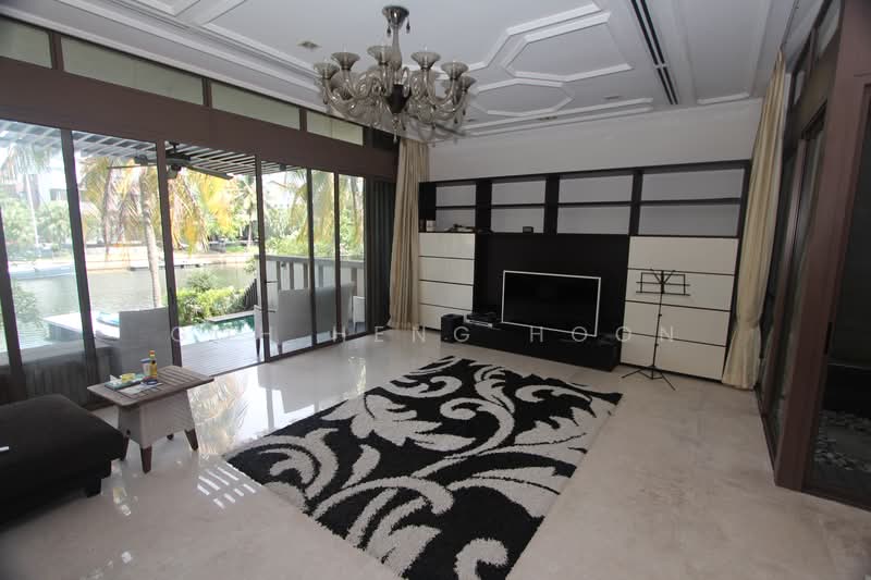 Ocean Drive, Ocean Drive, Harbourfront / Telok Blangah, 4 Bedrooms, 3,000 sqft, Terraced House For Rent, by Goh Heng Hoon, 23651391 - Bright & Spacious Living Hall - PropertyGuru.com.sg