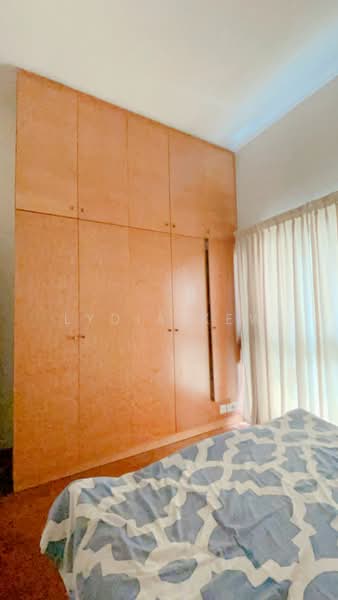 The Oxley, 9 Oxley Rise, Orchard / River Valley, 2 Bedrooms, 743 sqft, Apartment For Rent, by Lydia Kew, 23654835 - Master Bedroom - PropertyGuru.com.sg