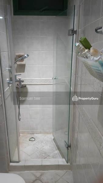 For Rent - Signature Park