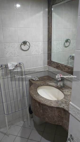 For Rent - Signature Park