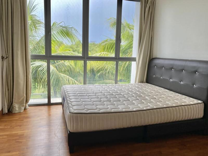 Seastrand, 7 Pasir Ris Link, Pasir Ris / Tampines, 2 Bedrooms, 883 sqft, Condominium For Rent, by Eileen Teoh, 23655481 - PropertyGuru.com.sg