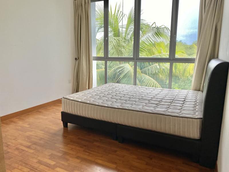 Seastrand, 7 Pasir Ris Link, Pasir Ris / Tampines, 2 Bedrooms, 883 sqft, Condominium For Rent, by Eileen Teoh, 23655481 - PropertyGuru.com.sg
