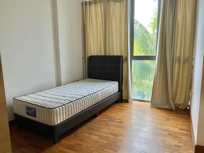 Seastrand, 7 Pasir Ris Link, Pasir Ris / Tampines, 2 Bedrooms, 883 sqft, Condominium For Rent, by Eileen Teoh, 23655481 - PropertyGuru.com.sg