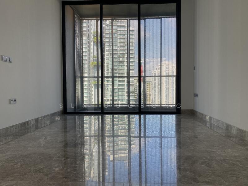 For Sale - Martin Modern