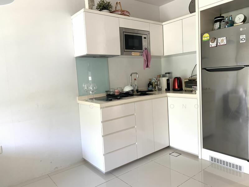 For Sale - Siglap V