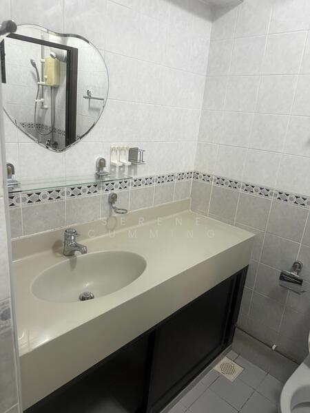 For Rent - 291C Compassvale Street