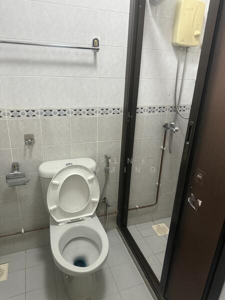 For Rent - 291C Compassvale Street