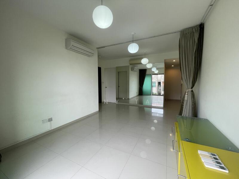 For Rent - D'Gallery