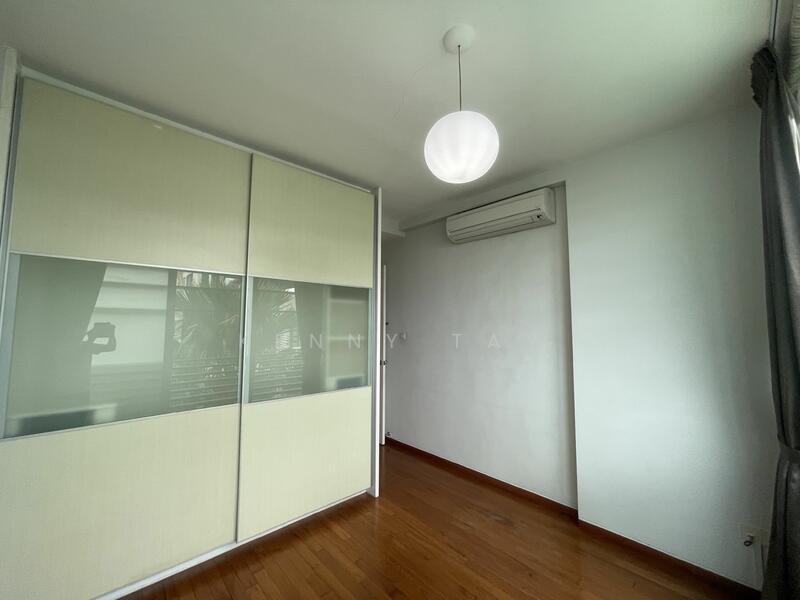 For Rent - D'Gallery