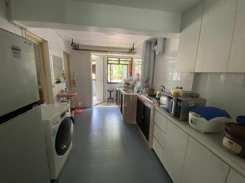 For Rent - 20 Dover Crescent