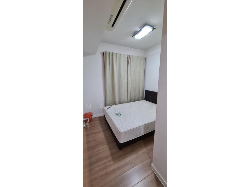 The Lakefront Residences, 46 Lakeside Drive, 2 Bedrooms, 721 sqft, Condominium For Rent, by May Lee, 23665349 - PropertyGuru.com.sg