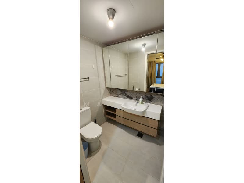 The Lakefront Residences, 46 Lakeside Drive, 2 Bedrooms, 721 sqft, Condominium For Rent, by May Lee, 23665349 - PropertyGuru.com.sg