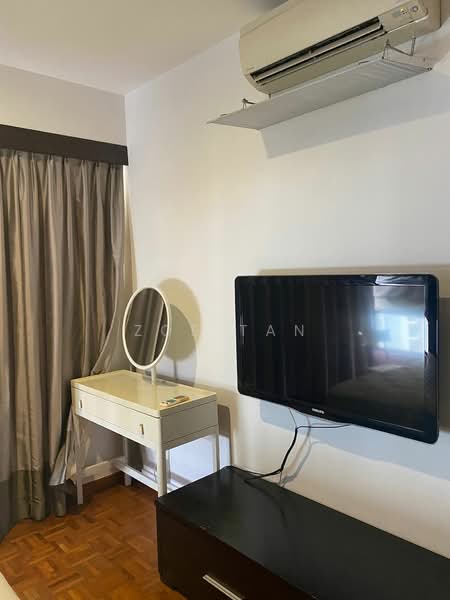 Central Green, 1 Jalan Membina, 2 Bedrooms, 925 sqft, Condominium For Rent, by Zoe Tan, 23669687 - PropertyGuru.com.sg