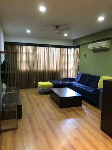 Central Green, 1 Jalan Membina, 2 Bedrooms, 925 sqft, Condominium For Rent, by Zoe Tan, 23669687 - PropertyGuru.com.sg