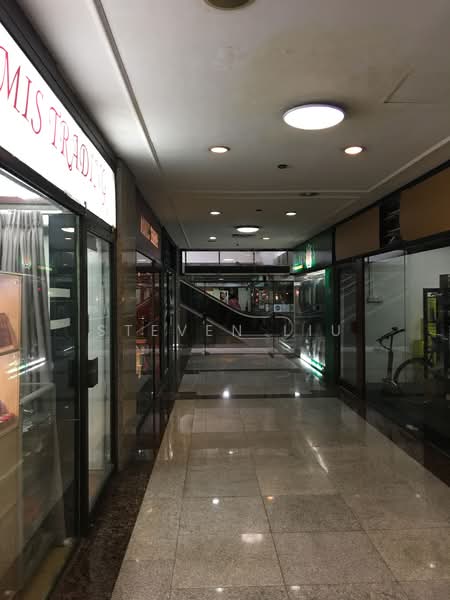 Excelsior Hotel, 5 Coleman Street, 420 sqft, Mall Shop For Sale, by Steven Liu, 23671690 - CommercialGuru.com.sg