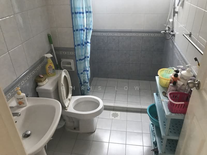 Monarchy Apartments, 51 Mandalay Road, 3 Bedrooms, 1,303 sqft, Apartment For Rent, by Chris Low, 23672241 - PropertyGuru.com.sg