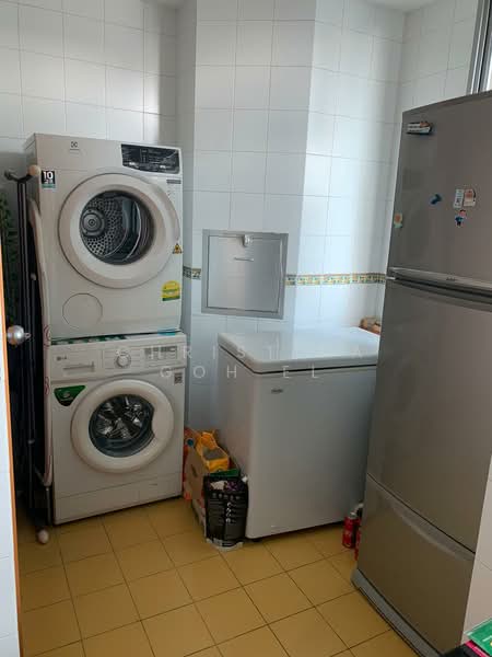 Thomson Euro-Asia, 150 Thomson Road, 3 Bedrooms, 1,130 sqft, Condominium For Rent, by Christina Goh EL, 23672344 - PropertyGuru.com.sg