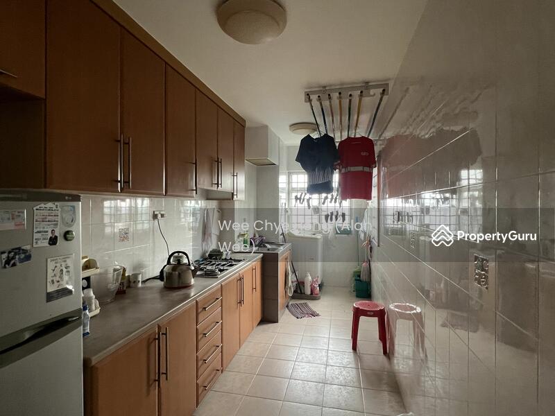 For Rent - 385 Bukit Batok West Avenue 5