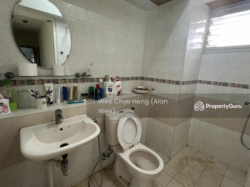 For Rent - 385 Bukit Batok West Avenue 5