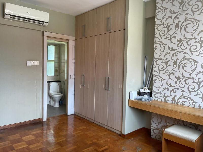 St Michael's Condo, 19 Saint Michael's Road, Balestier / Toa Payoh, 3 Bedrooms, 1,432 sqft, Condominium For Rent, by Suriati Liusman, 23673114 - Master Bedroom - PropertyGuru.com.sg