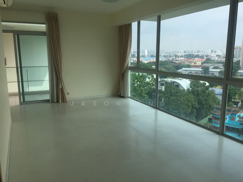 The Esta, 39 Amber Gardens, 3 Bedrooms, 1,313 sqft, Condominium For Rent, by Jason Ang, 23673680 - Spacious living and dining area - PropertyGuru.com.sg