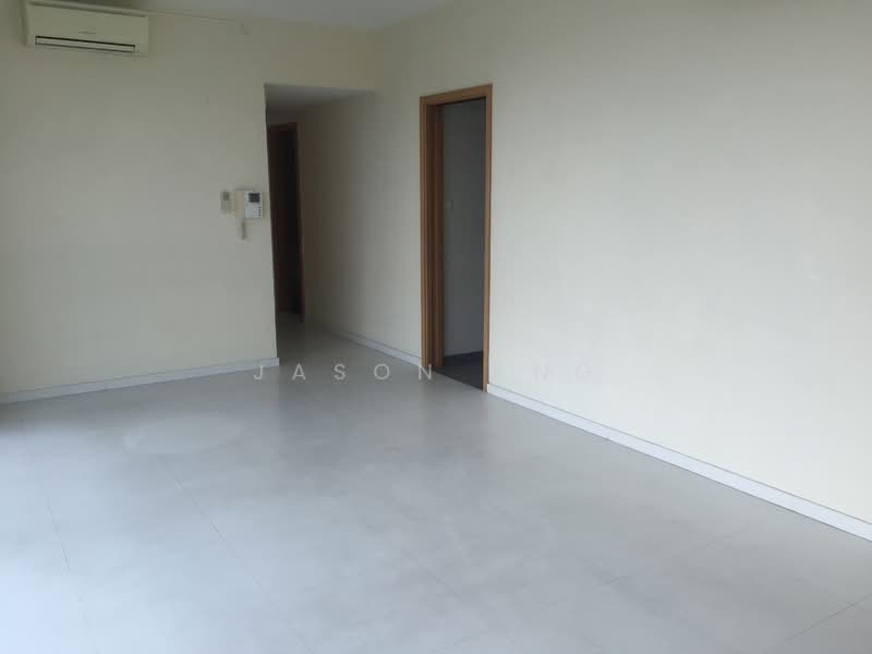 The Esta, 39 Amber Gardens, 3 Bedrooms, 1,313 sqft, Condominium For Rent, by Jason Ang, 23673680 - Spacious living and dining area - PropertyGuru.com.sg