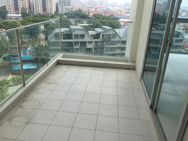 The Esta, 39 Amber Gardens, 3 Bedrooms, 1,313 sqft, Condominium For Rent, by Jason Ang, 23673680 - Balcony area - PropertyGuru.com.sg