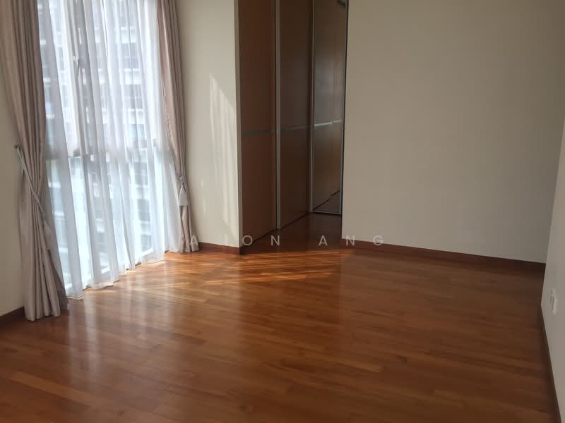 The Esta, 39 Amber Gardens, 3 Bedrooms, 1,313 sqft, Condominium For Rent, by Jason Ang, 23673680 - Master bedroom - PropertyGuru.com.sg