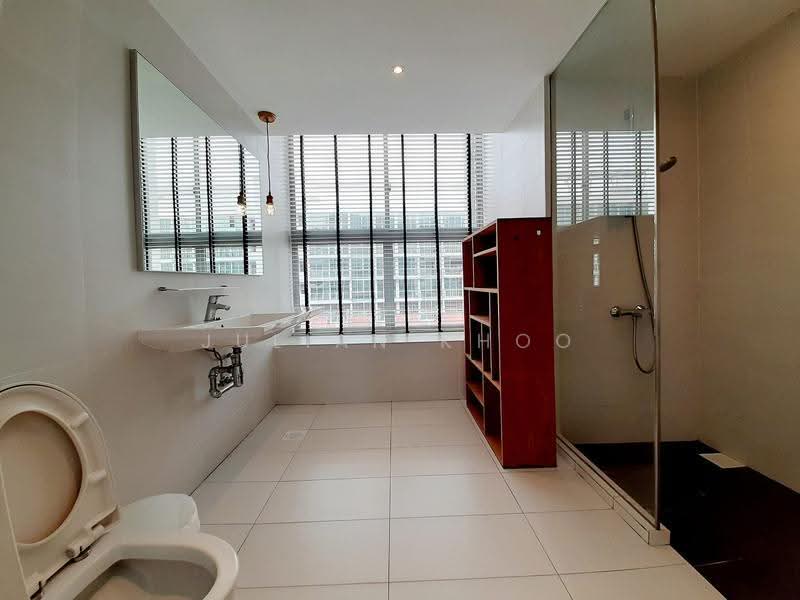 Lotus at Paya Lebar, 11 Paya Lebar Road, Eunos / Geylang / Paya Lebar, 3 Bedrooms, 1,100 sqft, Apartment For Rent, by Julian Khoo, 23675163 - Bathroom - PropertyGuru.com.sg