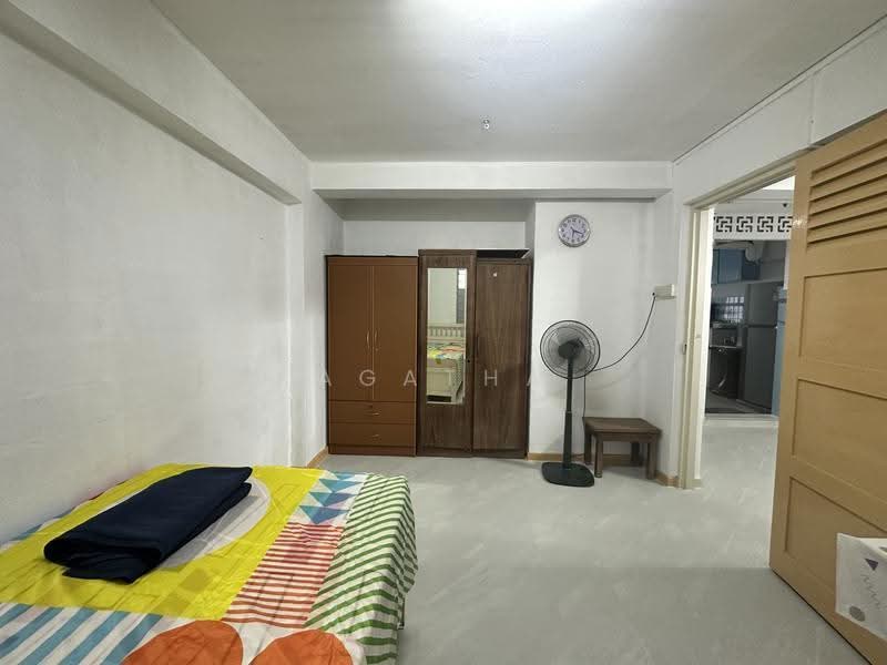 8 Jalan Bukit Ho Swee, 8 Jalan Bukit Ho Swee, Alexandra / Commonwealth, Room Rental, 100 sqft, HDB Flat For Rent, by Agatha Neo, 23676099 - Bedroom - PropertyGuru.com.sg