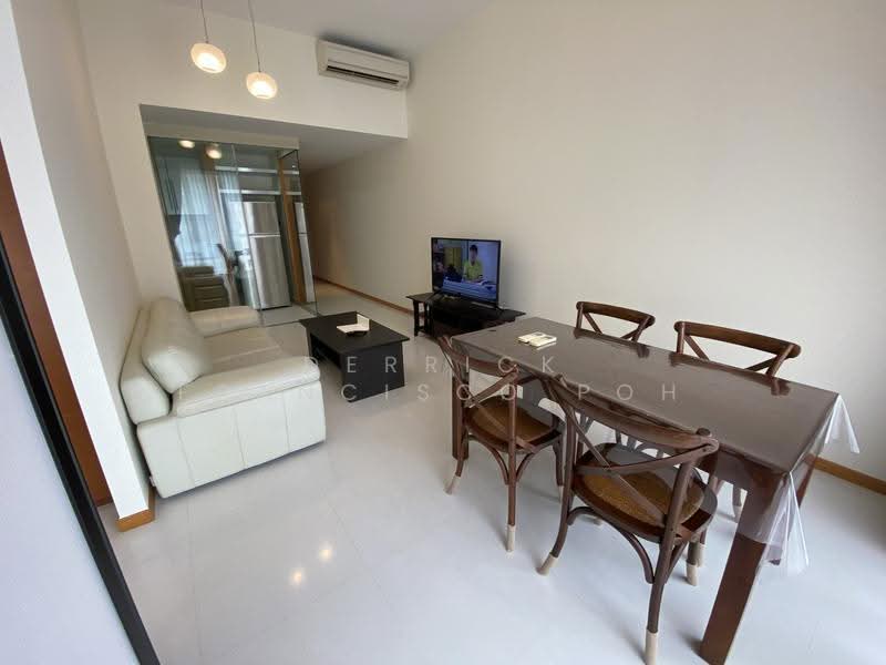The Pier at Robertson, 80 Mohamed Sultan Road, Orchard / River Valley, 1 Bedroom, 678 sqft, Apartment For Rent, by Derrick Francisco Poh, 23677192 - Living Room - PropertyGuru.com.sg