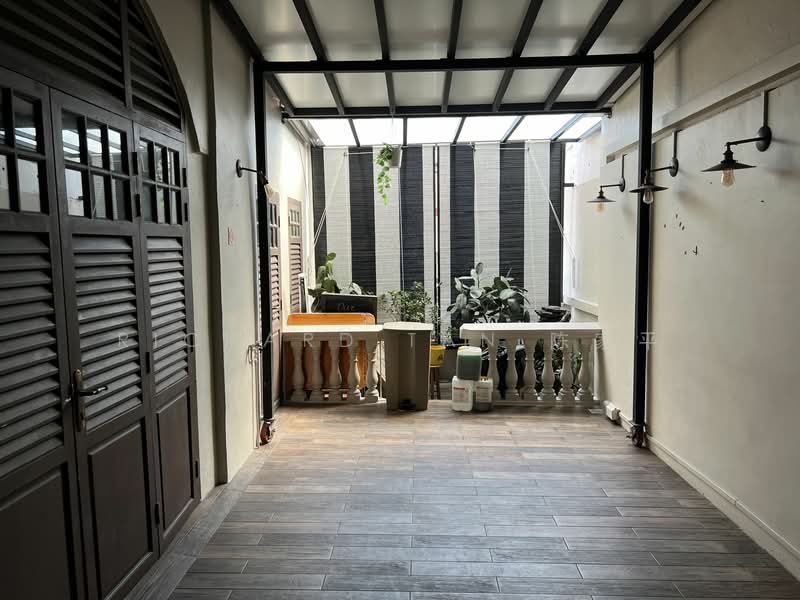 Resturant for lease at Ann Siang road, Club street, 1,900 sqft, Office For Rent, by Richard Tan 陈家平, 23677522 - CommercialGuru.com.sg
