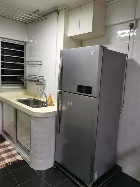 Fridge