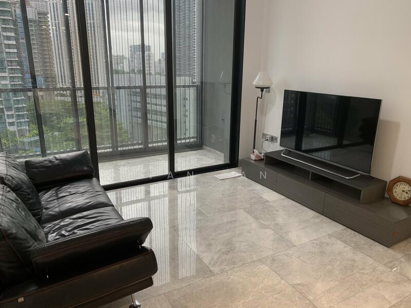 Martin Modern, 8 Martin Place, 2 Bedrooms, 883 sqft, Apartment For Rent, by Ivan Tan, 23678675 - LIVING - PropertyGuru.com.sg