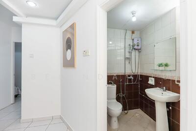 For Rent - En Fu Mansions