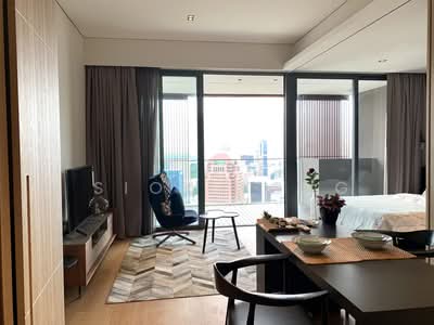 For Rent - OUE Twin Peaks