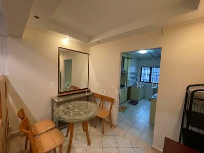 For Rent - 208 Bukit Batok Street 21