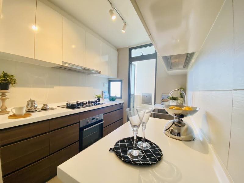 Skies Miltonia, 3 Miltonia Close, Sembawang / Yishun, 3 Bedrooms, 2,551 sqft, Condominium For Sale, by Sue R, 23683734 - PropertyGuru.com.sg