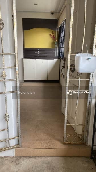 For Sale - 463 Hougang Avenue 10