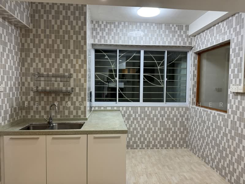 Guilin View, 20 Bukit Batok Street 52, 4 Bedrooms, 1,701 sqft, Condominium For Rent, by Lee Yoong Tai Esther, 23686461 - PropertyGuru.com.sg